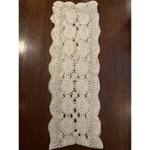 Vintage Hand Crochet Table Runner Dresser Scarf Rectangle Lace Doily Wedding